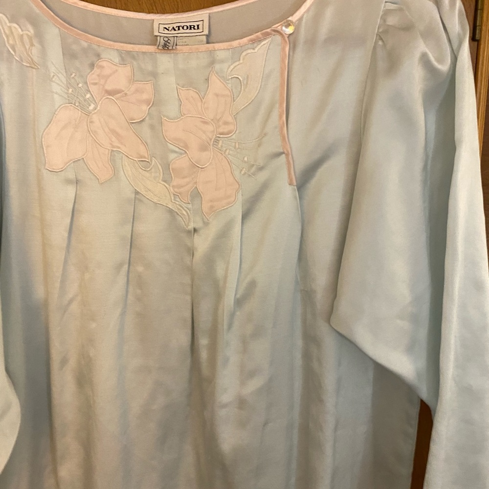Vintage NATORI SFA - Long Satin Nightgown  Sz. SM. - Picture 3 of 7